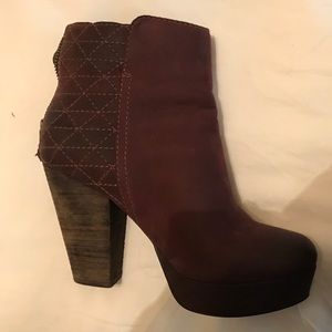 Steve Madden road Runna booties